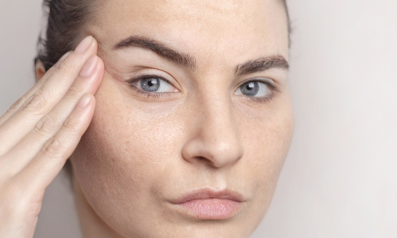 KOŽA POSLE 50 TRAŽI OVO Evo šta žene najčešće rade pogrešno što duplira bore