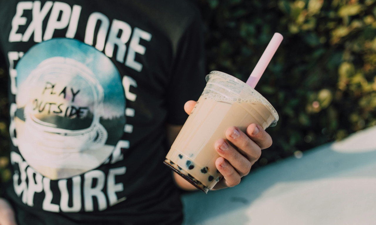 OSVEŽENJE IZ TAJVANA U VAŠOJ KUHINJI Evo kako da napravite bubble tea koji svi obožavaju