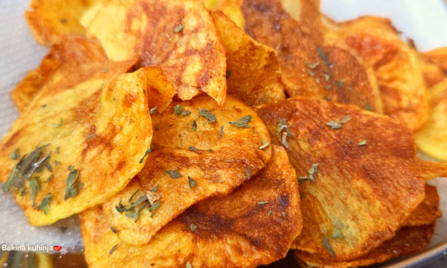 NAJHRSKAVIJI DOMAĆI ČIPS Bolji od kupovnog (Bakina kuhinja)!