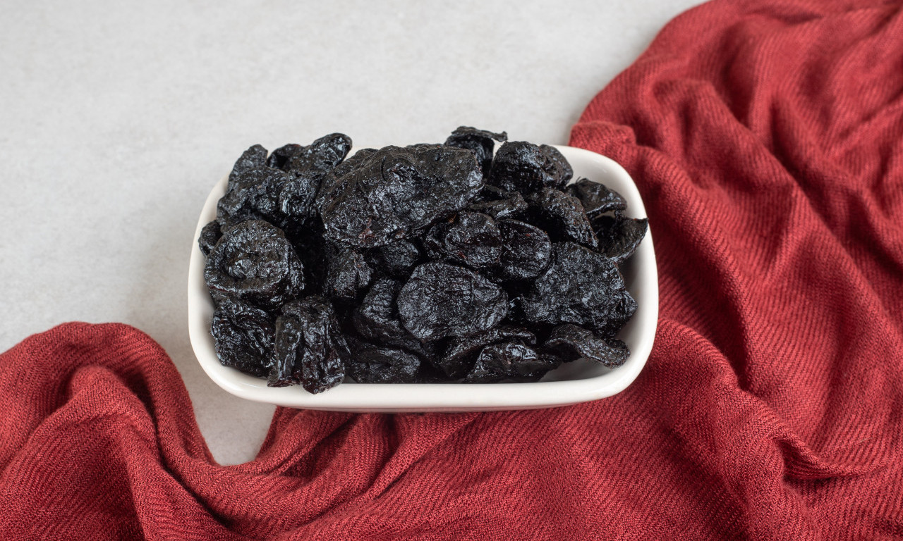 SAMO TRI KOMADA DNEVNO I EFEKAT JE NEVEROVATAN Creva rade brže i lakše nego ikad