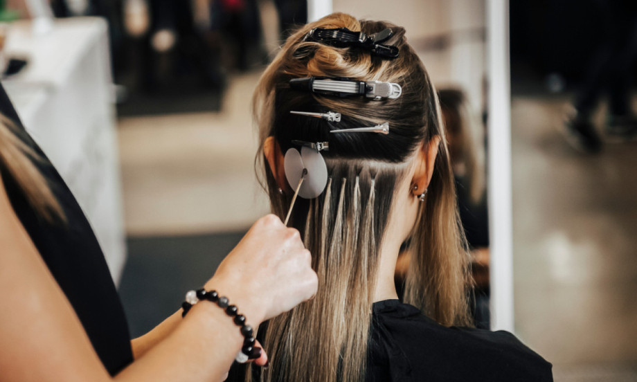 EKSTENZIJE ZA KOSU OPASNIJE NEGO ŠTO MISLITE Otkriveno šta zapravo sadrže - fuj!