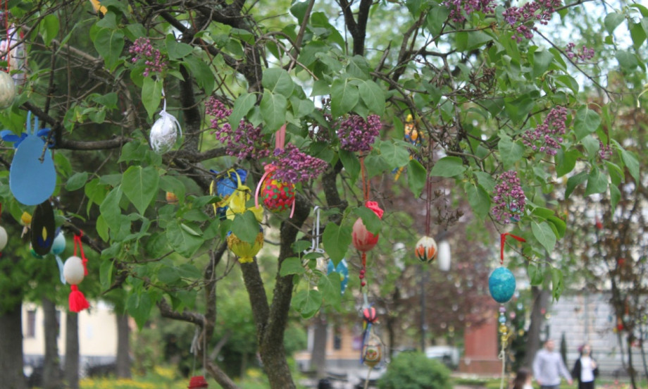 SAMO SE OVO CVEĆE SME UNETI U KUĆU NA USKRS