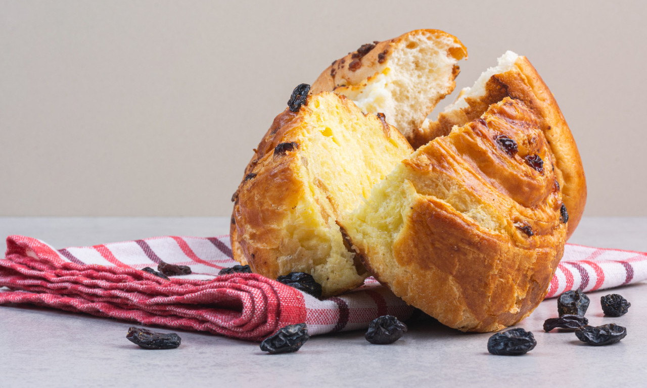 NAPRAVITE DOMAĆI SLATKI HLEB NA GRČKI NAČIN Donosimo jednostavan recept za bogat ukus