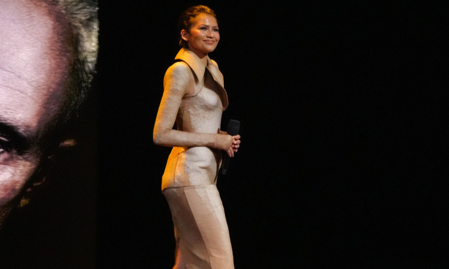 PESAK NA CRVENOM TEPIHU! Zendaja u futurističkom izdanju za „Dinu 3“ zapalila Las Vegas