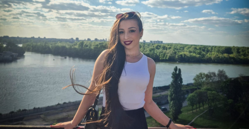JOVANA SIMIĆ: KAVEZ OD PROPORCIJA Kako nas je ideal lepote naučio da gladujemo