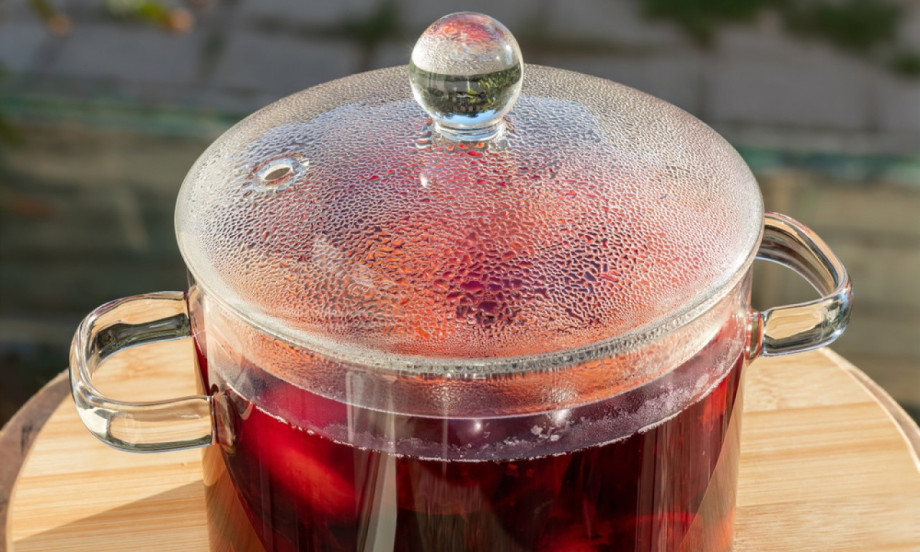 STOMAK ĆE SE ISTOPITI, A NADUTOST NESTATI Ovaj napitak mnogi hvale kao spas pred leto