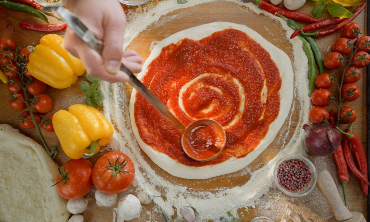 ITALIJANI OSTALI BEZ KRUNE Najbolja pica na svetu pravi se baš u ovom gradu!